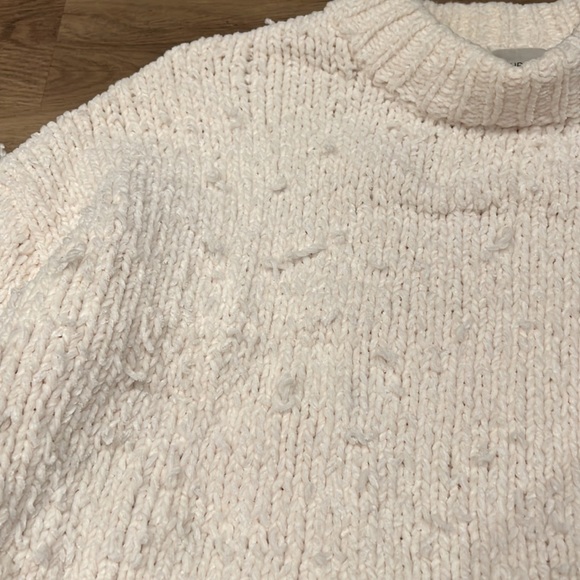 Urban outfitters soft crop creamy white sweater - Picture 3 of 4